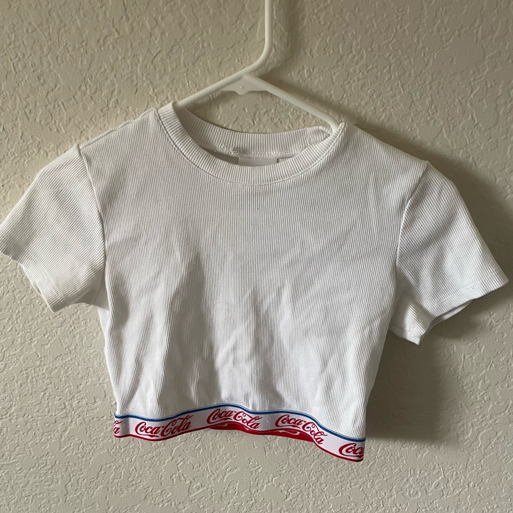 Forever 21 Coca-Cola Crop Top
#forever21
#cocacola
#crop